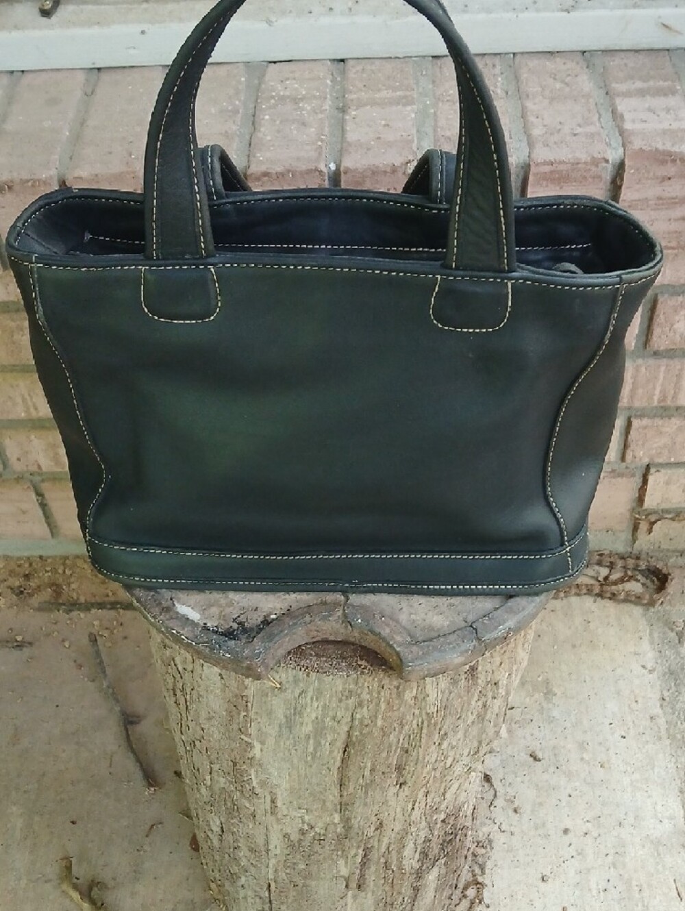 COACH.Classic Black Leather Tote Bag - Vintage, SZ.MED - Picture 3 of 12
